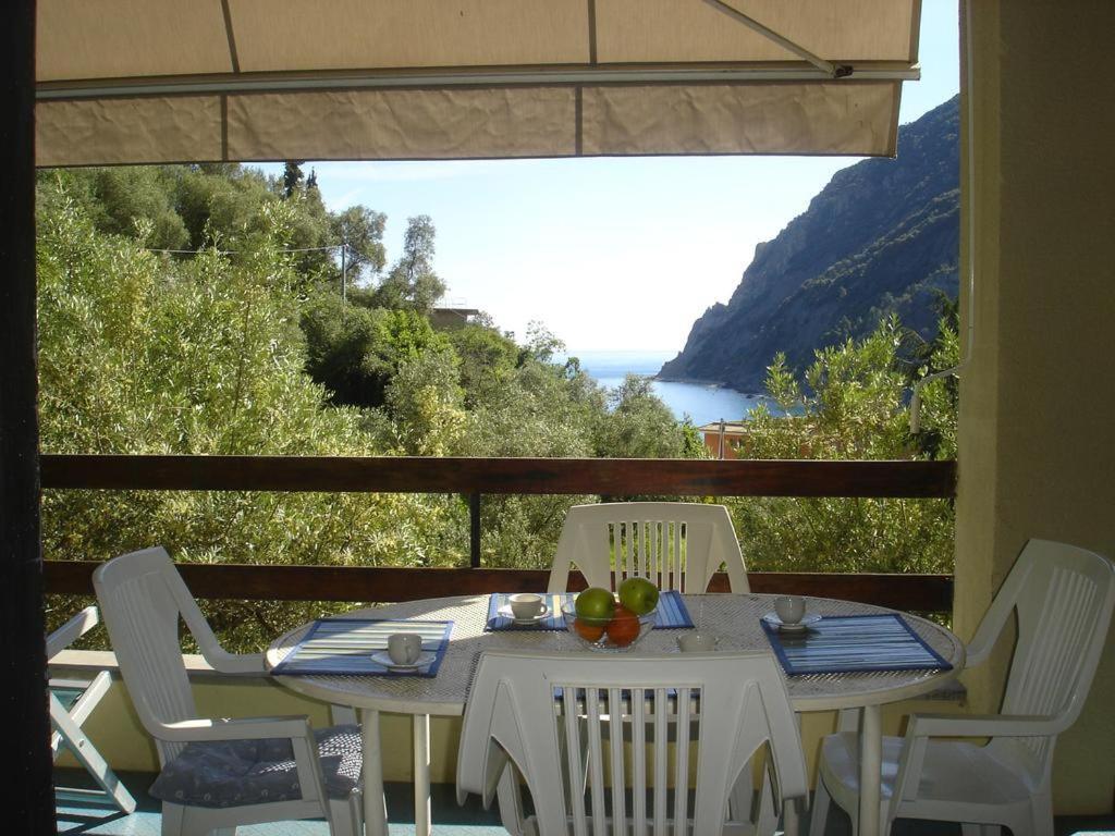 Miramar Cosy Apartment Monterosso al Mare Esterno foto